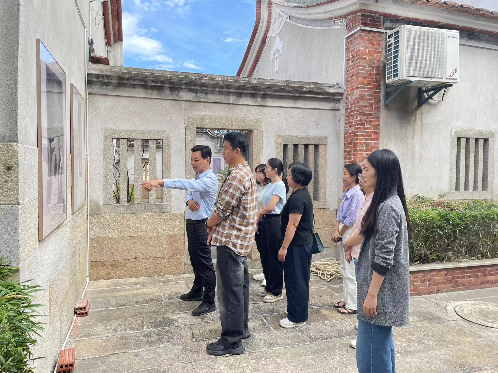 1762139076782906.jpg 1762139076782906.jpg