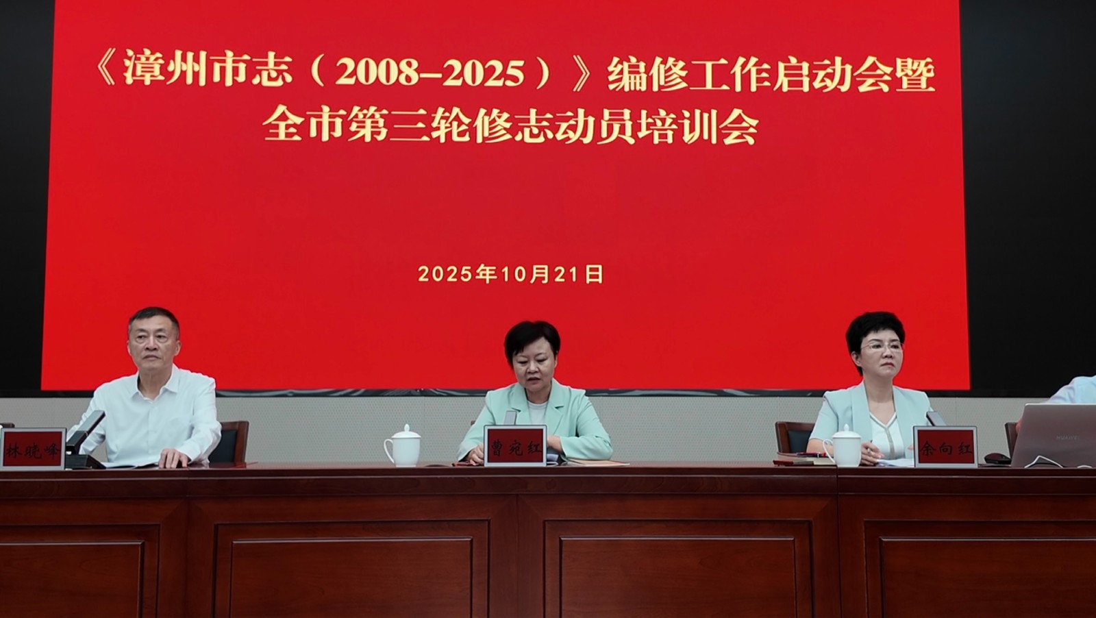 1763972718464098.jpg 1763972718464098.jpg